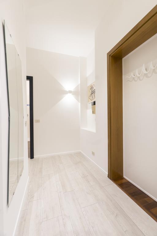 Dante Suite Private Parking โบโลญญา ภายนอก รูปภาพ